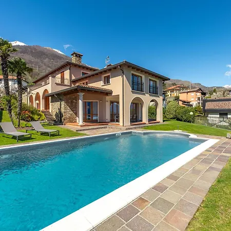 Principessa - Stunning With Panoramic Views Villa