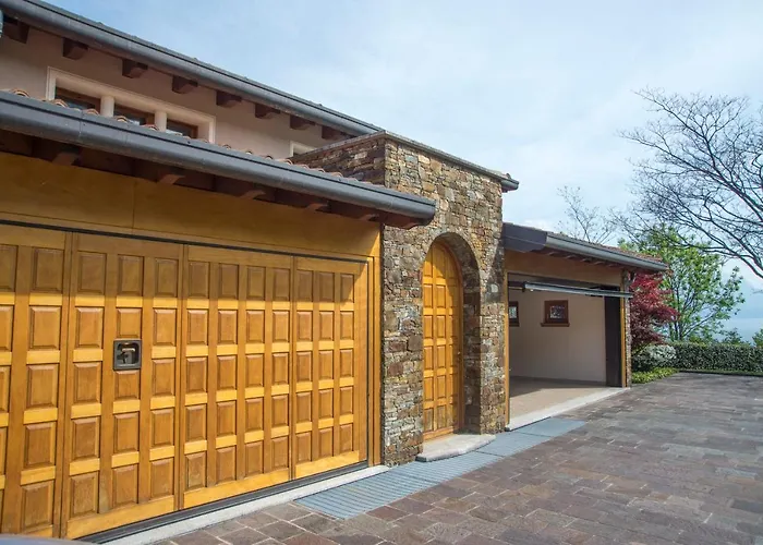 Principessa - Private With Panoramic Views וילה Cremia