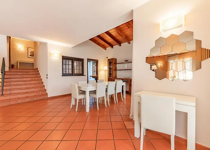 Principessa - Private With Panoramic Views Cremia